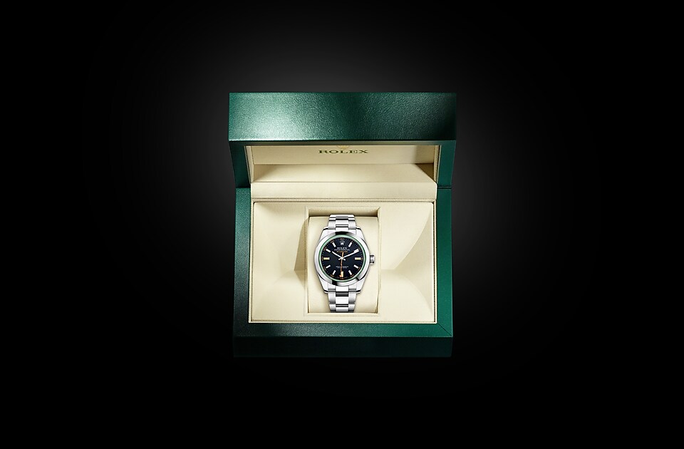 Rolex Milgauss | Milgauss | Dark dial | Green sapphire crystal | Intense black dial and green sapphire glass | Oystersteel | Men Watch | Rolex Official Retailer - THE TIME PLACE SG