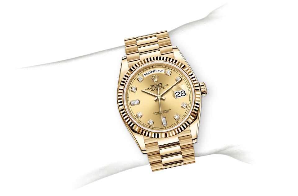 Rolex Day-Date | Day-Date 36 | Coloured dial | Champagne-colour dial | The Fluted Bezel | 18 ct yellow gold | Men Watch | Rolex Official Retailer - THE TIME PLACE SG