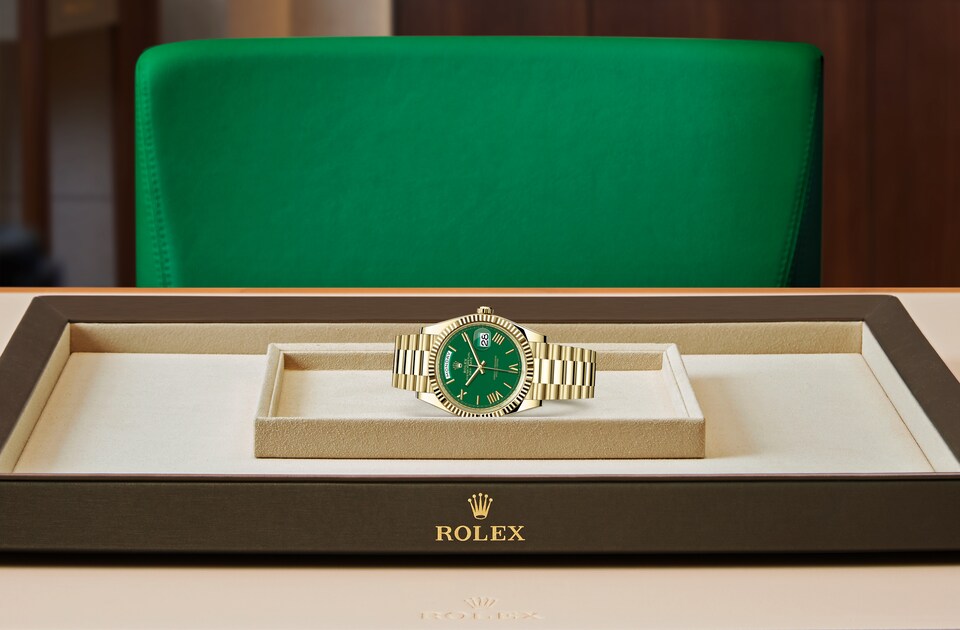 Rolex Day-Date | Day-Date 40 | Coloured dial | Green Dial | The Fluted Bezel | 18 ct yellow gold | Men Watch | Rolex Official Retailer - THE TIME PLACE SG